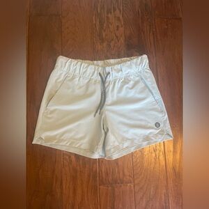Freefly Women’s Latitude Short, like new condition